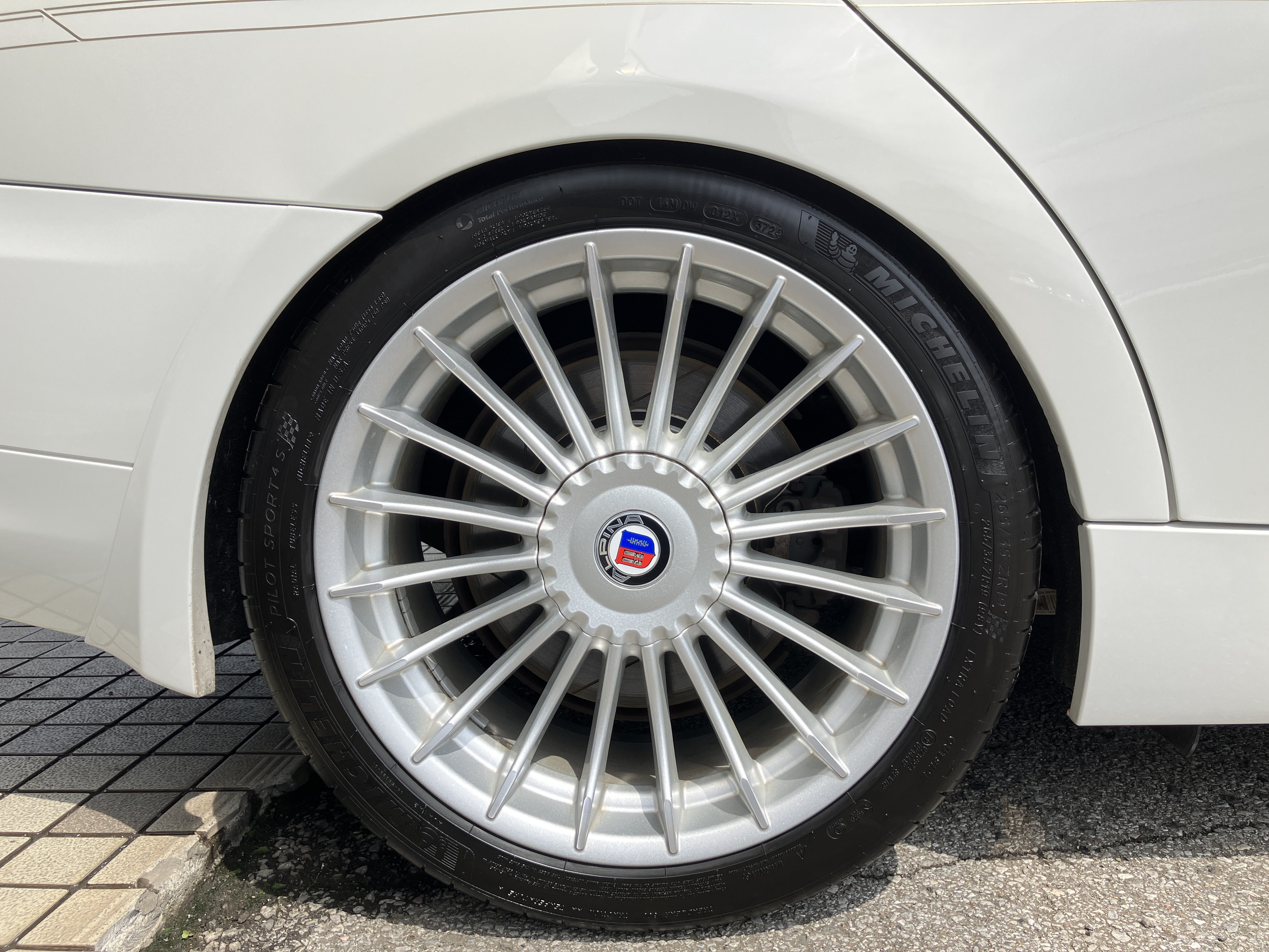 B3 2012/H24