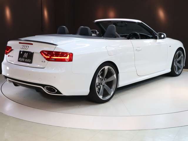 RS5カブリオレ 2015/H27
