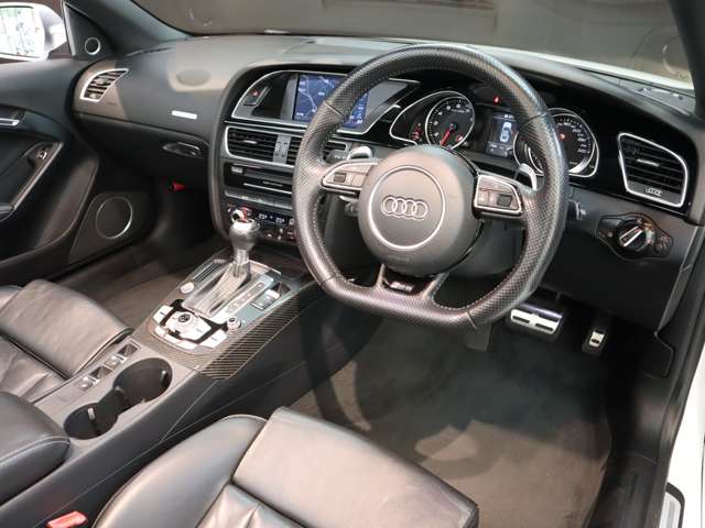 RS5カブリオレ 2015/H27
