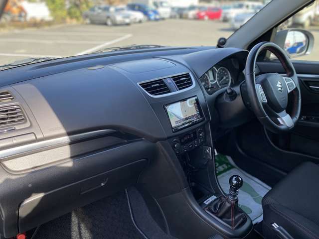 スイフト 2012/H24