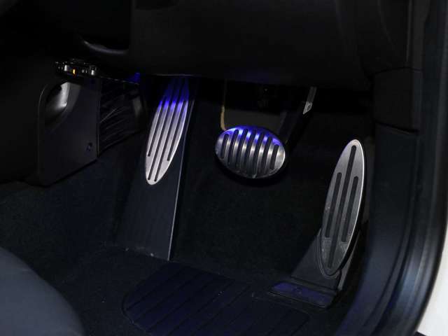 ミニコンバーチブル 2012/H24