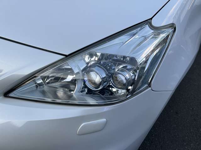 プリウスα 2013/H25