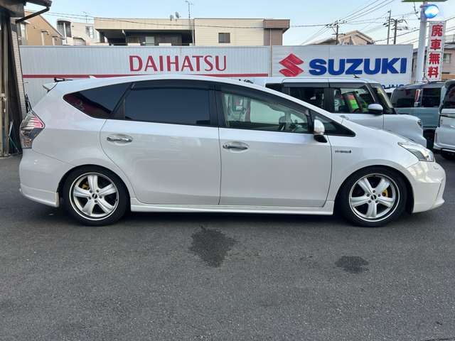 プリウスα 2013/H25