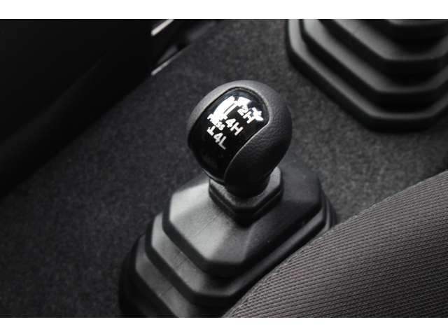 ジムニー 2022/R04