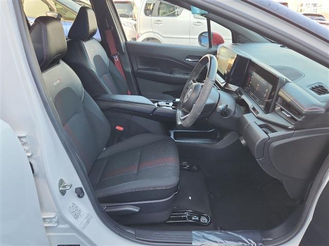 ノートオーラ 2022/R4