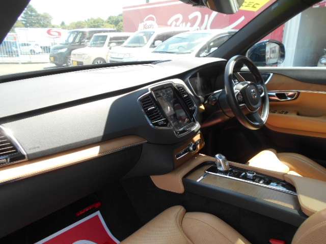XC90 2017/H29