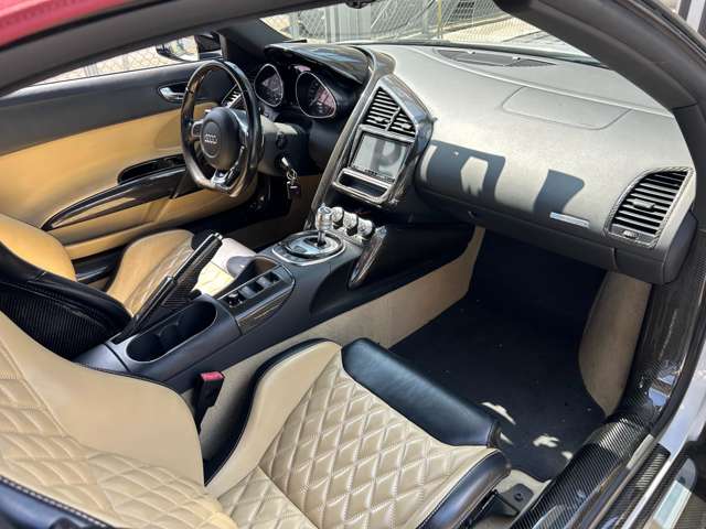 R8スパイダー 2011/H23