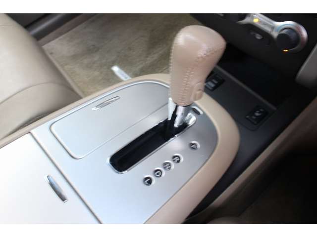 ムラーノ 2010/H22
