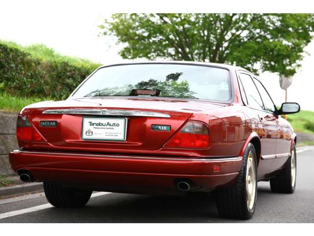 XJ 1998/H10
