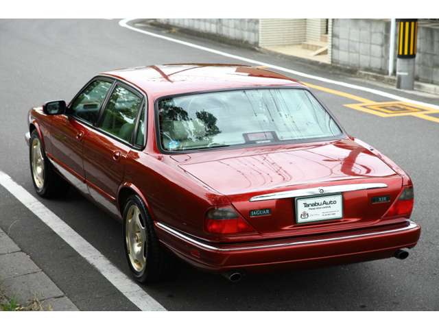 XJ 1998/H10