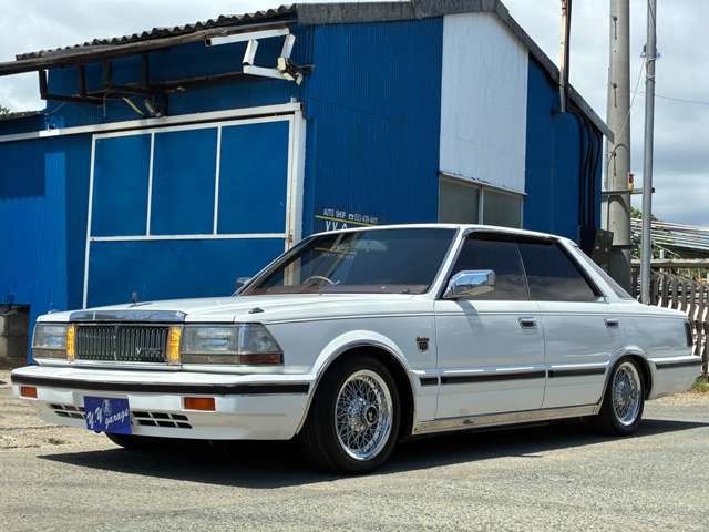 セドリックセダン 1986/S61