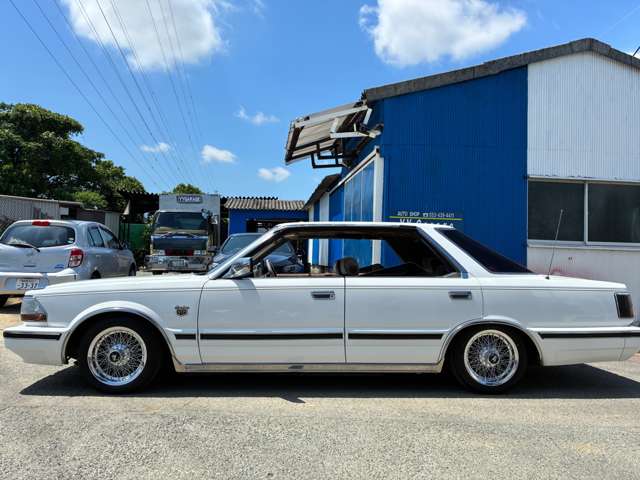 セドリックセダン 1986/S61