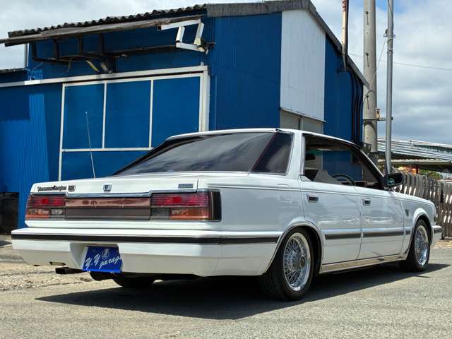 セドリックセダン 1986/S61