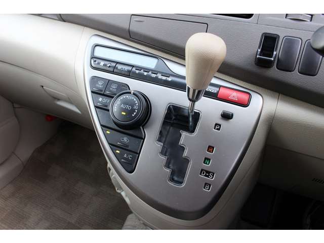 アイシス 2009/H21