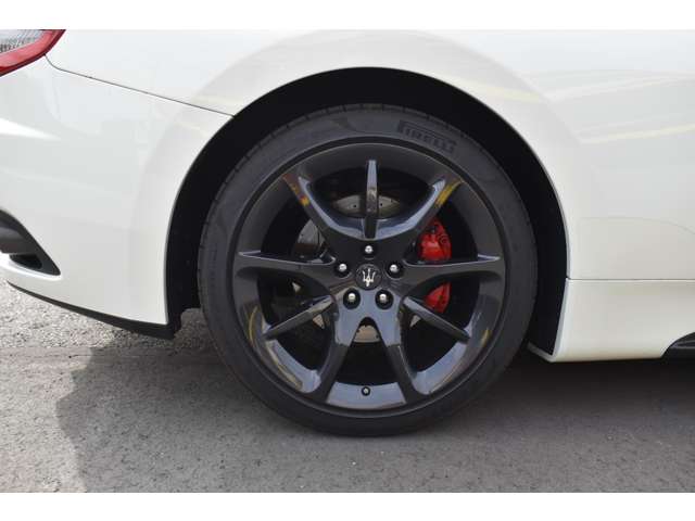 グラントゥーリズモ 2015/H27