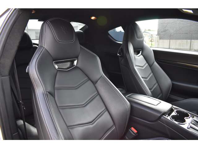 グラントゥーリズモ 2015/H27