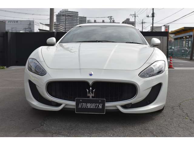 グラントゥーリズモ 2015/H27