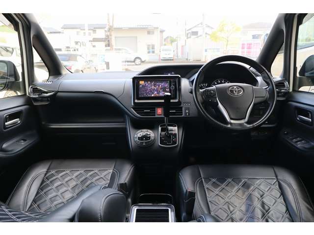 ヴォクシー 2014/H26