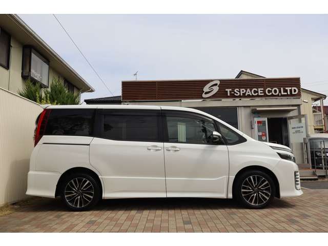 ヴォクシー 2014/H26