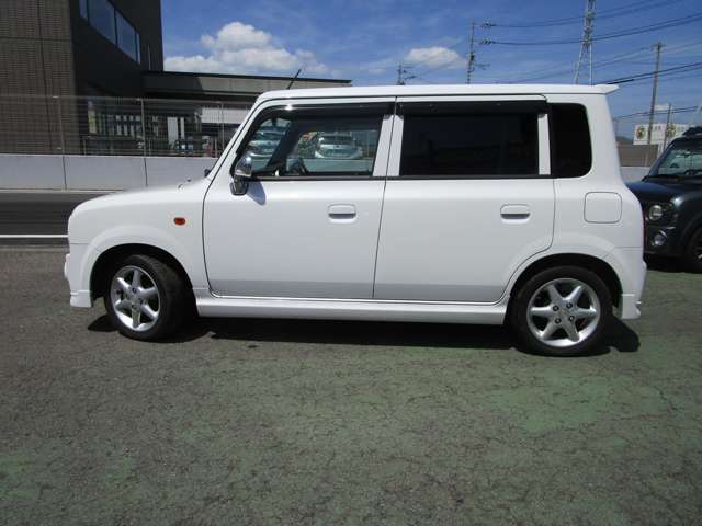 アルトラパン 2005/H17