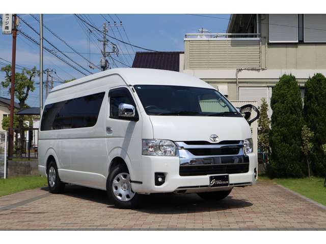 ハイエースコミューター 2026/R08