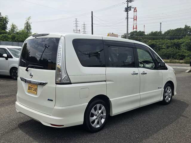 セレナ 2013/H25
