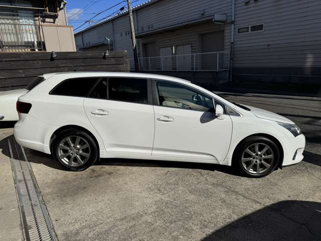 アベンシスワゴン 2013/H25