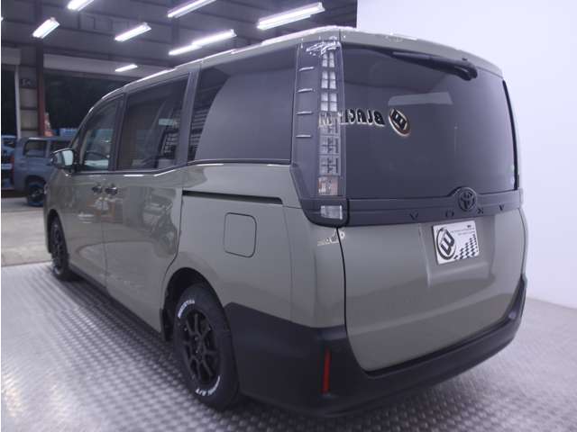 ヴォクシー 2014/H26