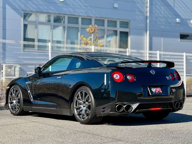 GT-R 2012/H24