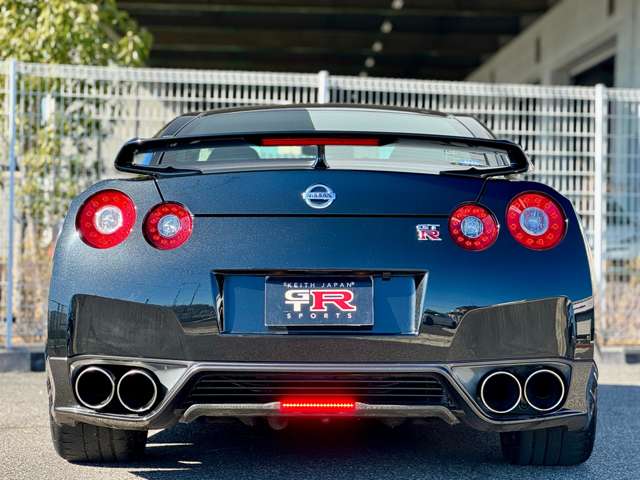 GT-R 2012/H24