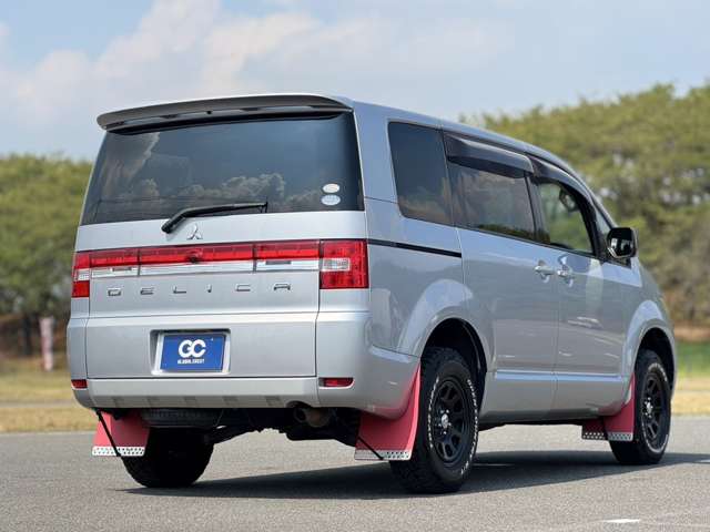 デリカD:5 2011/H23