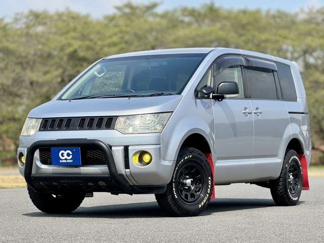 デリカD:5 2011/H23