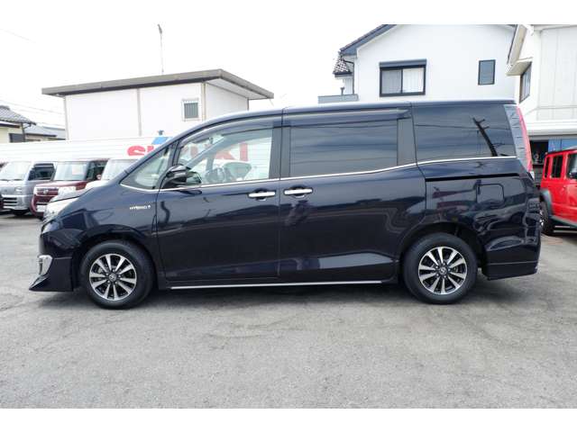 エスクァイア 2019/R01