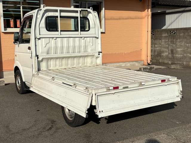 スクラムトラック 2010/H22