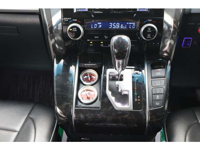 ヴェルファイア 2018/H30