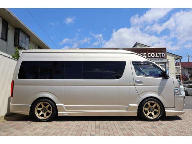 ハイエースコミューター 2023/R05