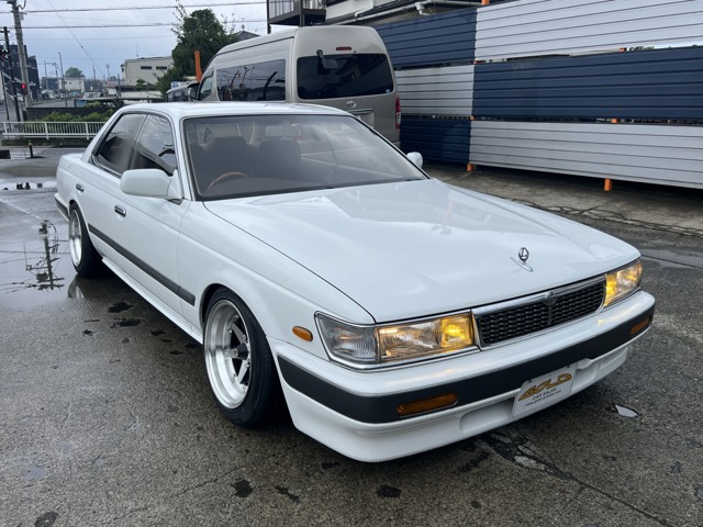 ローレル 1989/H01