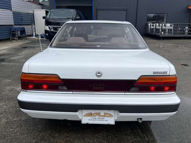 ローレル 1989/H01