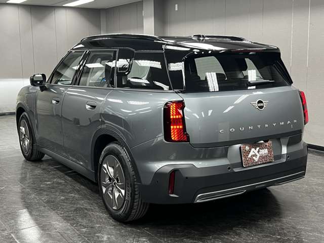 ミニカントリーマン 2024/R06