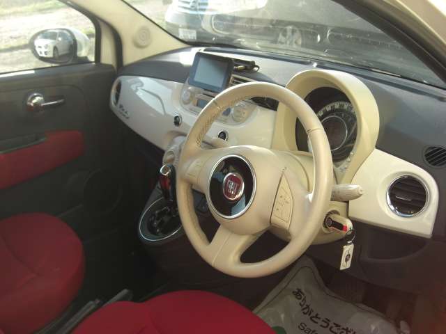 500(チンクエチェント) 2012/H24