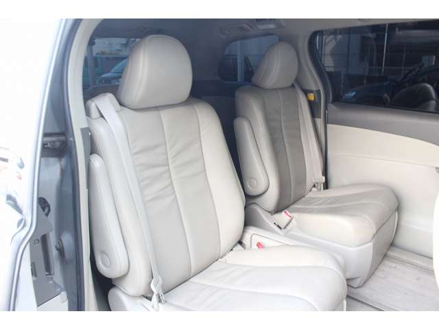 エスティマハイブリッド 2011/H23