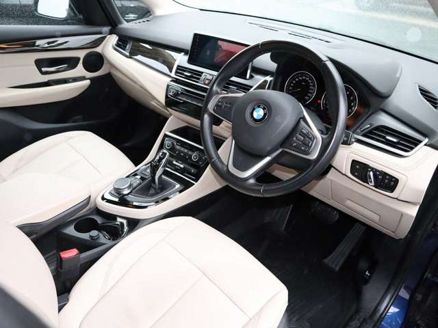 2シリーズアクティブツアラー 2019/R01