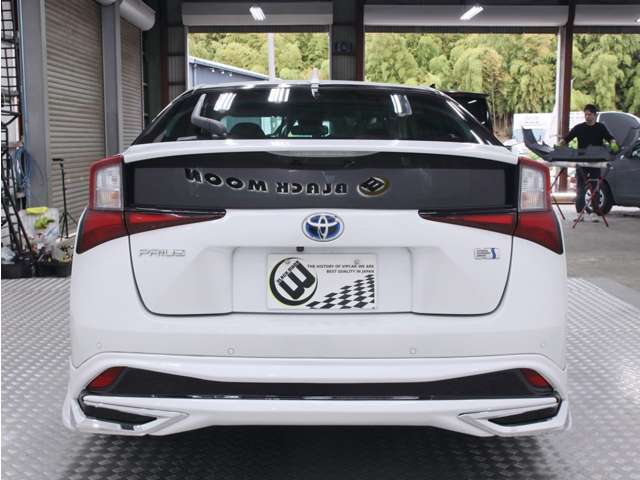 プリウス 2021/R03