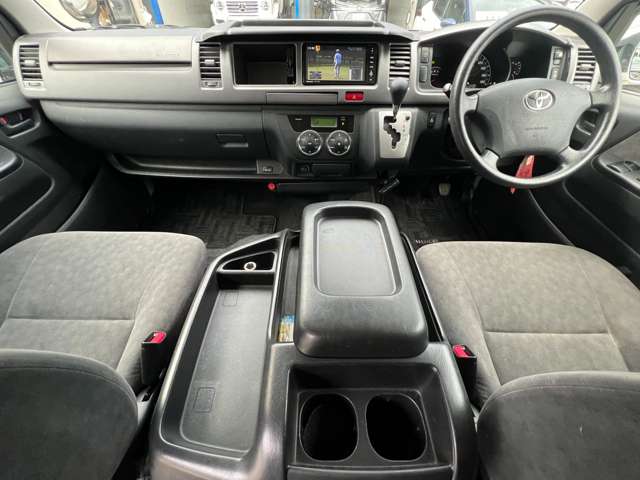 ハイエース 2010/H22