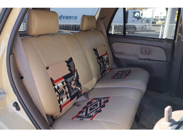 ハイラックスサーフ 1999/H11