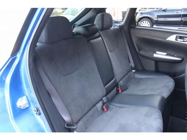 インプレッサハッチバックSTI 2008/H20