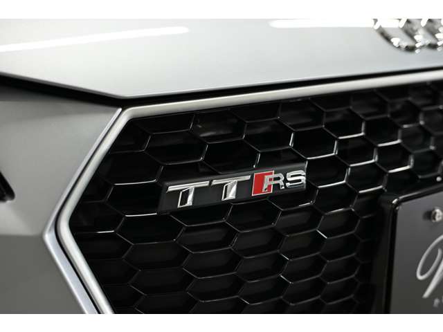 TT RSクーペ 2017/H29