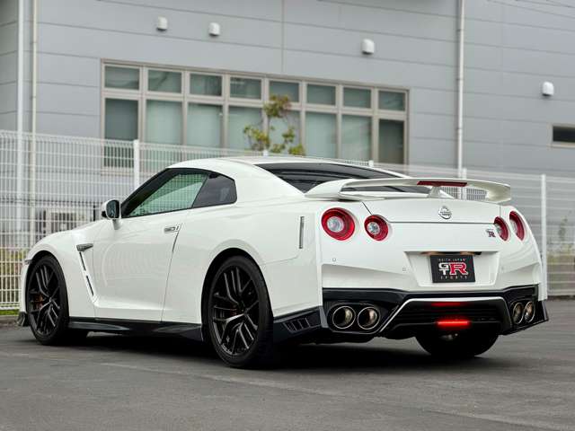 GT-R 2016/H28