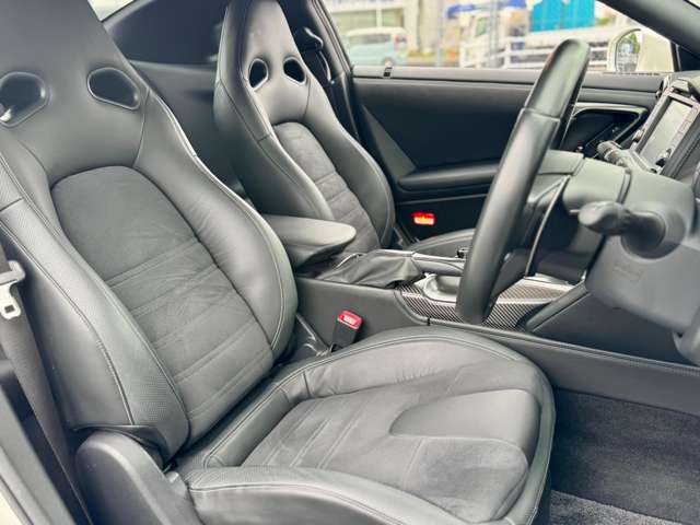 GT-R 2016/H28
