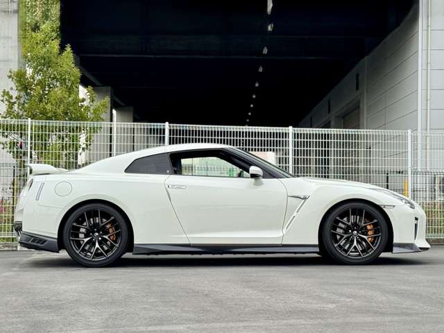 GT-R 2016/H28